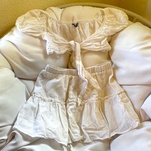 two piece skirt and cropped shirt